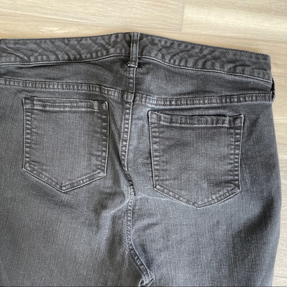 Torrid Premium Women’s High Rise Curvy Ankle Black Jeans Plus Size 14 14R‎ - Picture 6 of 8